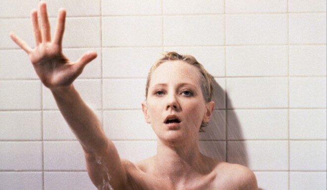 FOTO: Anne Heche ve filmu Psycho