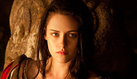 FOTO: Kristen Stewart ve filmu Sněhurka a lovec