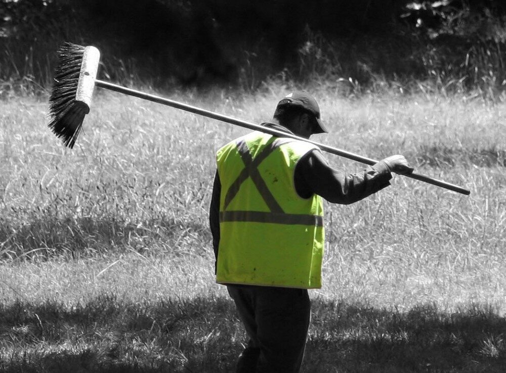 FOTO: Pracovník technických služeb