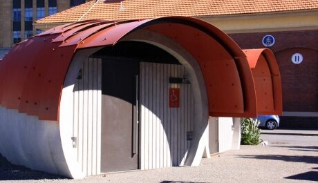 OBR: Kumutoto toilets, New Zealand