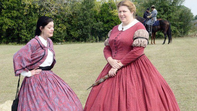 FOTO: Ženy v šatech