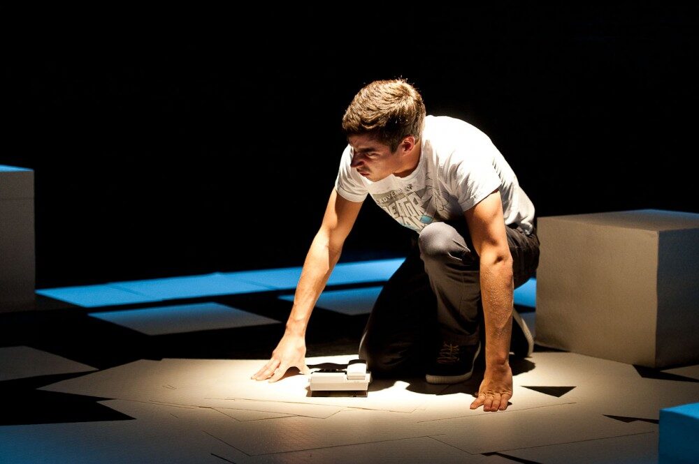 FOTO: Scénická skica Iluze_2