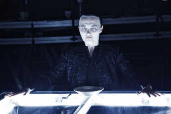 FOTO: Byla jsem doma a čekala, Apolena Veldová