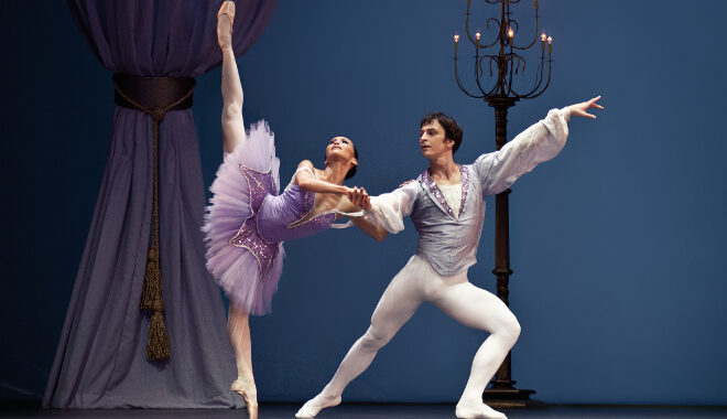 FOTO: Amerikana III - Theme and Variations