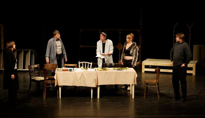 FOTO: Inscenace Divadelní komedie Karlovarského městského divadla