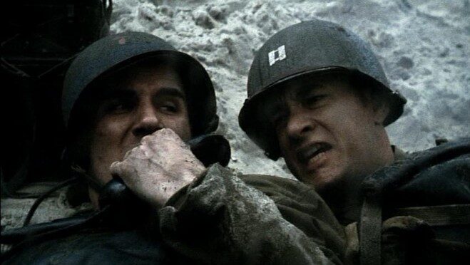 FOTO: Tom Hanks ve filmu Zachraňte vojína Ryana