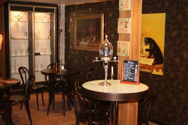 OBR: Absintherie v Praze