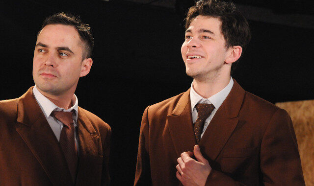 FOTO: Ošklivec v Divadle v Klubu