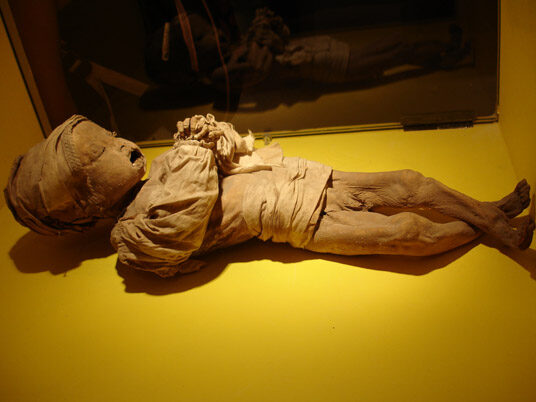 OBR: Muzeum mumií Guanajuato.