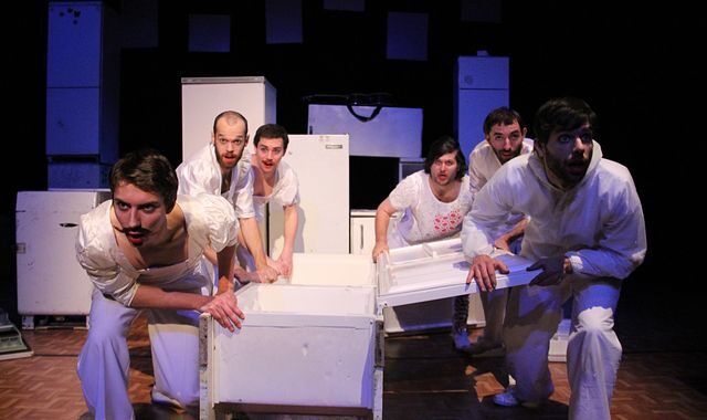 FOTO: Husa na provázku