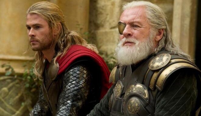 FOTO: Chris Hemsowth Anthony Hopkins Thor Dark World