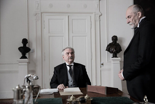 FOTO: Miroslav Donutil ve Velikém bourání