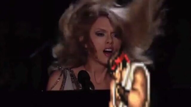 FOTO: Taylor Swift napadena na Grammy