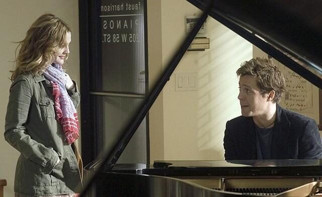 FOTO: Hudbu složil, slova napsal - Hugh Grant a Drew Barrymore - Warner Bros.
