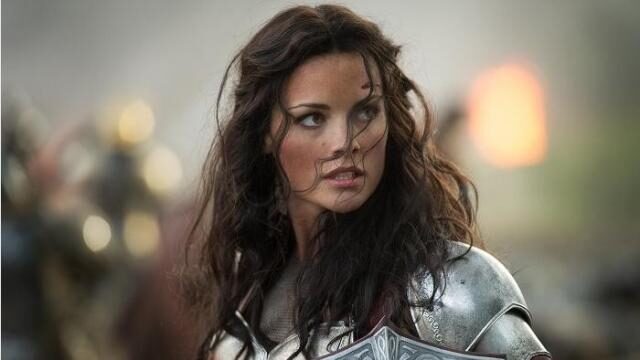 FOTO: Jaimie Alexander Thor Dark World