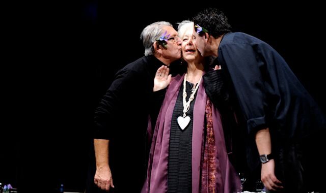 FOTO: Fialové Květy štěstí v Divadle Rokoko