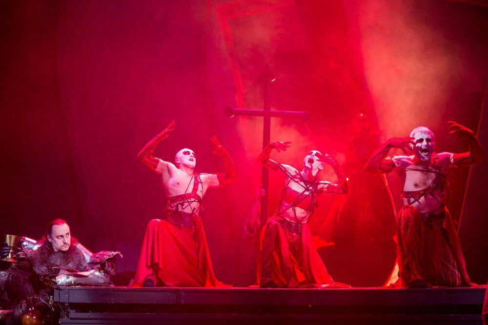 FOTO: Dracula