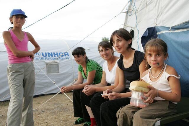 uprchlici-gruzie-stany-tabor-imigranti
