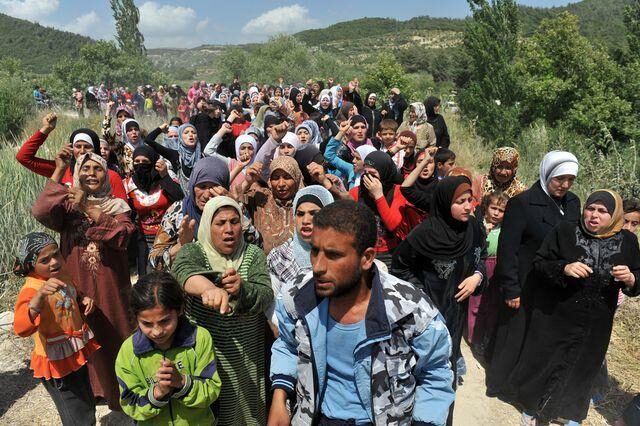 uprchlici_na_turecko_syrske_hranici-imigranti