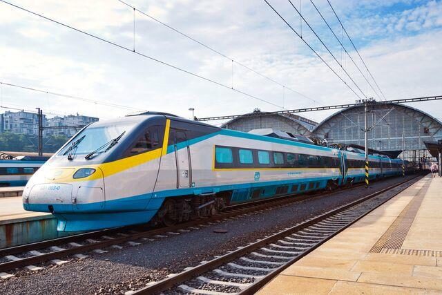 vlak_pendolino_Praha_hlavni_nadrazi