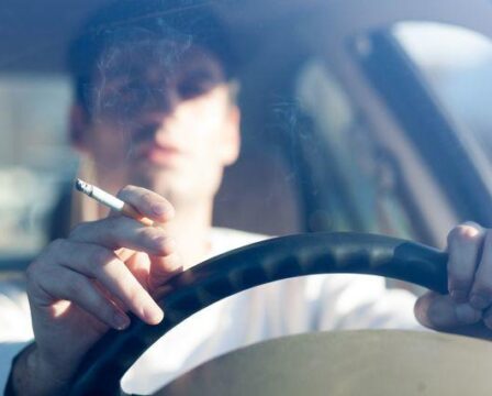 Kouření v autě