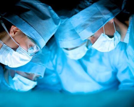 operace-nemocnice-chirurgove-lekari-doktori