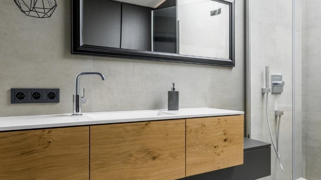 Koupelnová skříňka