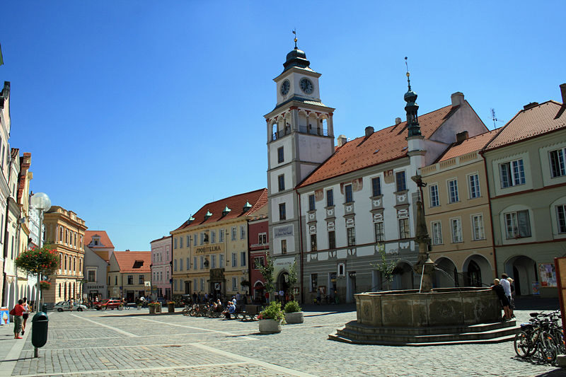 FOTO: Třeboňské náměstí
