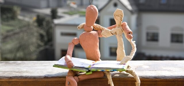 FOTO: Mr. Paper a literatura