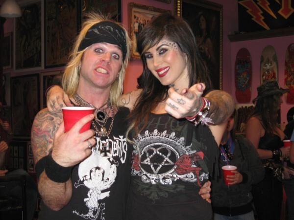 JP White a Kat von D na High Voltage Studio Party