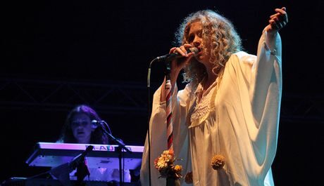 FOTO: Skupina Goldfrapp na Colours of Ostrava 2008