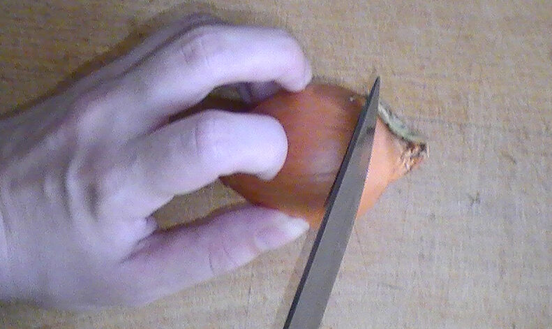 FOTO: Správná technika krájení