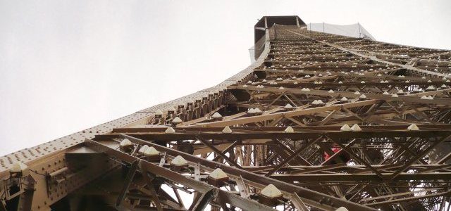 Paříž Eiffelova věž