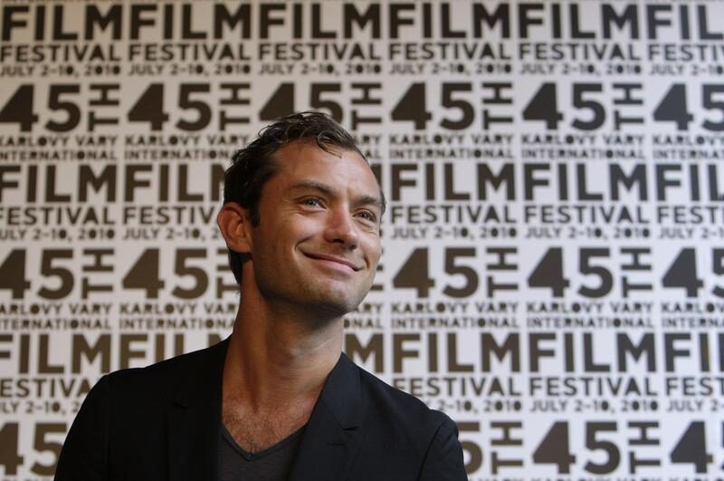 FOTO: Jude Law na karlovarském filmovém festivalu