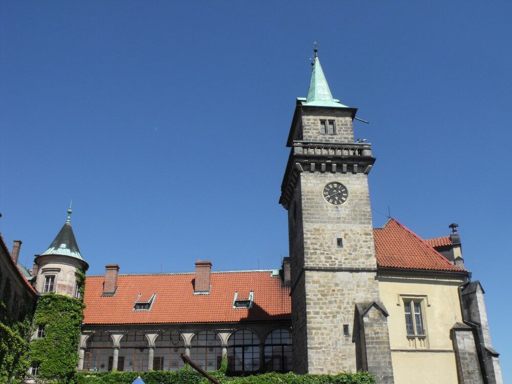 FOTO: Zámek Hrubá Skála
