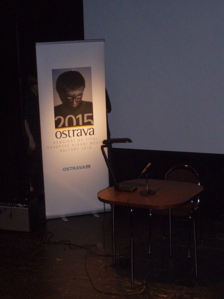 FOTO: Měsíc autorského čtení