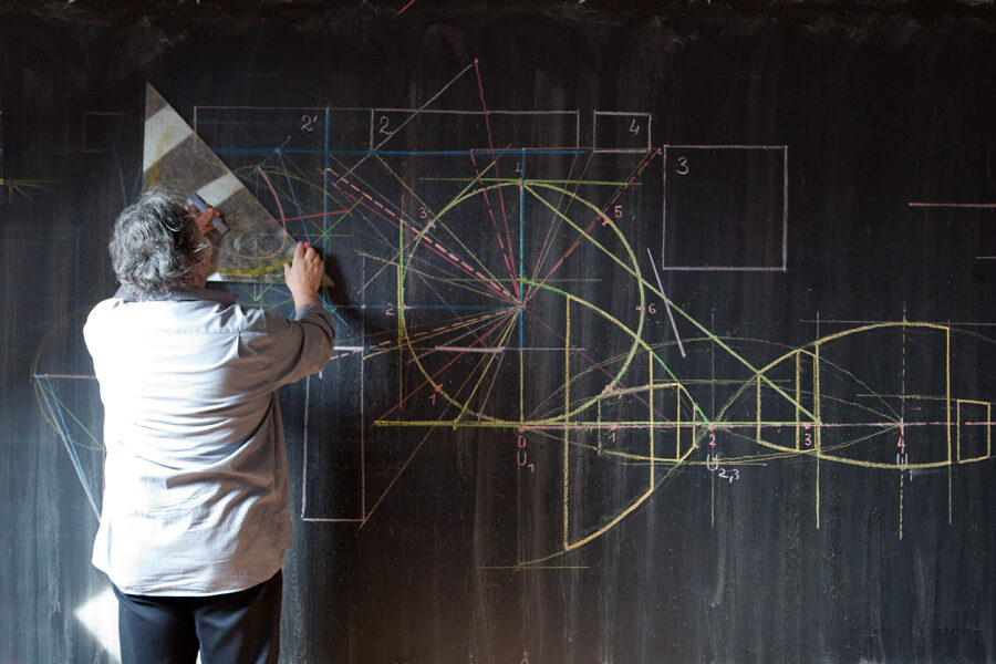 FOTO: Učitel u tabule