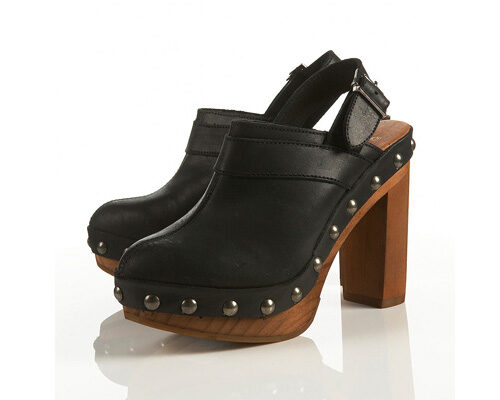 Černé dřeváky z Topshop s páskem přes patu