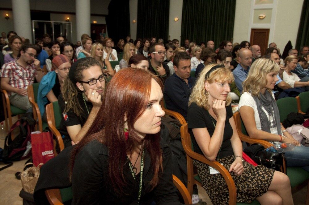 Plný sál v kině Reduta