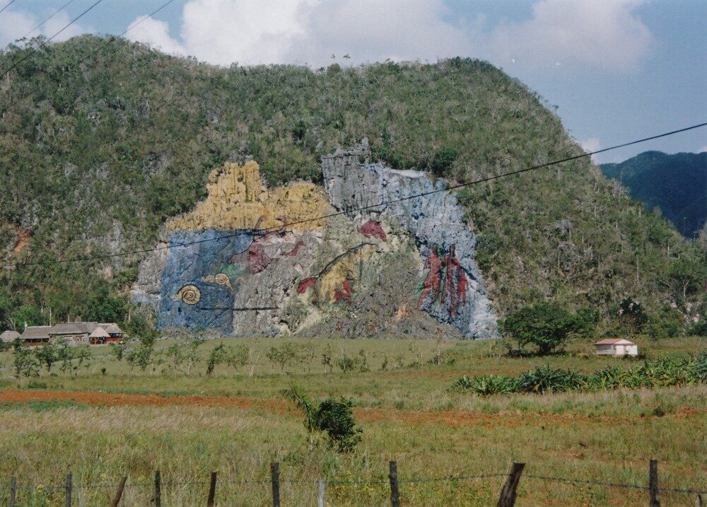 FOTO: Mural de la prehistórico